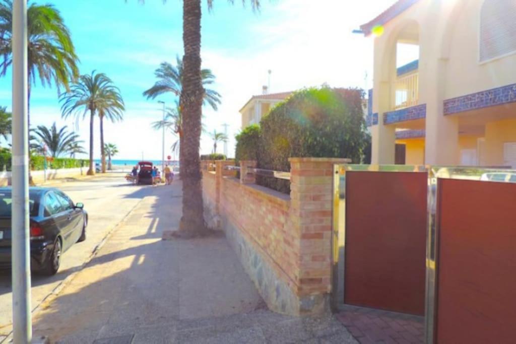Luxury Villa 20Mts Far From The Sea Ориуэла Экстерьер фото