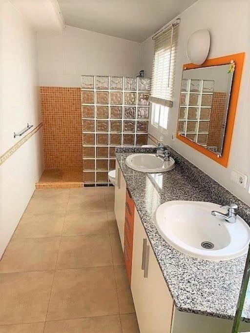 Luxury Villa 20Mts Far From The Sea Ориуэла Экстерьер фото