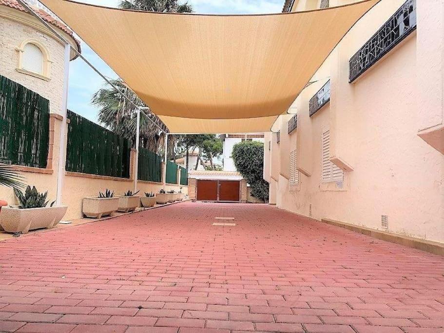 Luxury Villa 20Mts Far From The Sea Ориуэла Экстерьер фото